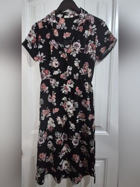 Womens Ripe Floral Midi Dress Size Medium